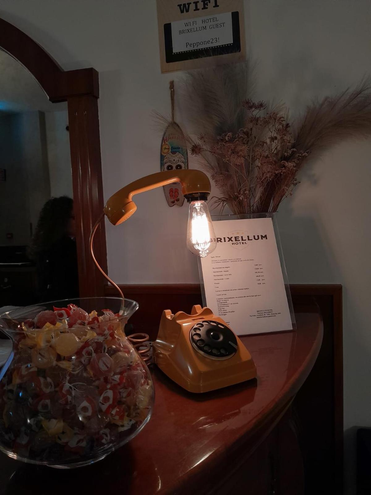 Brixellum Hotel เบรซเชลโล ภายนอก รูปภาพ
